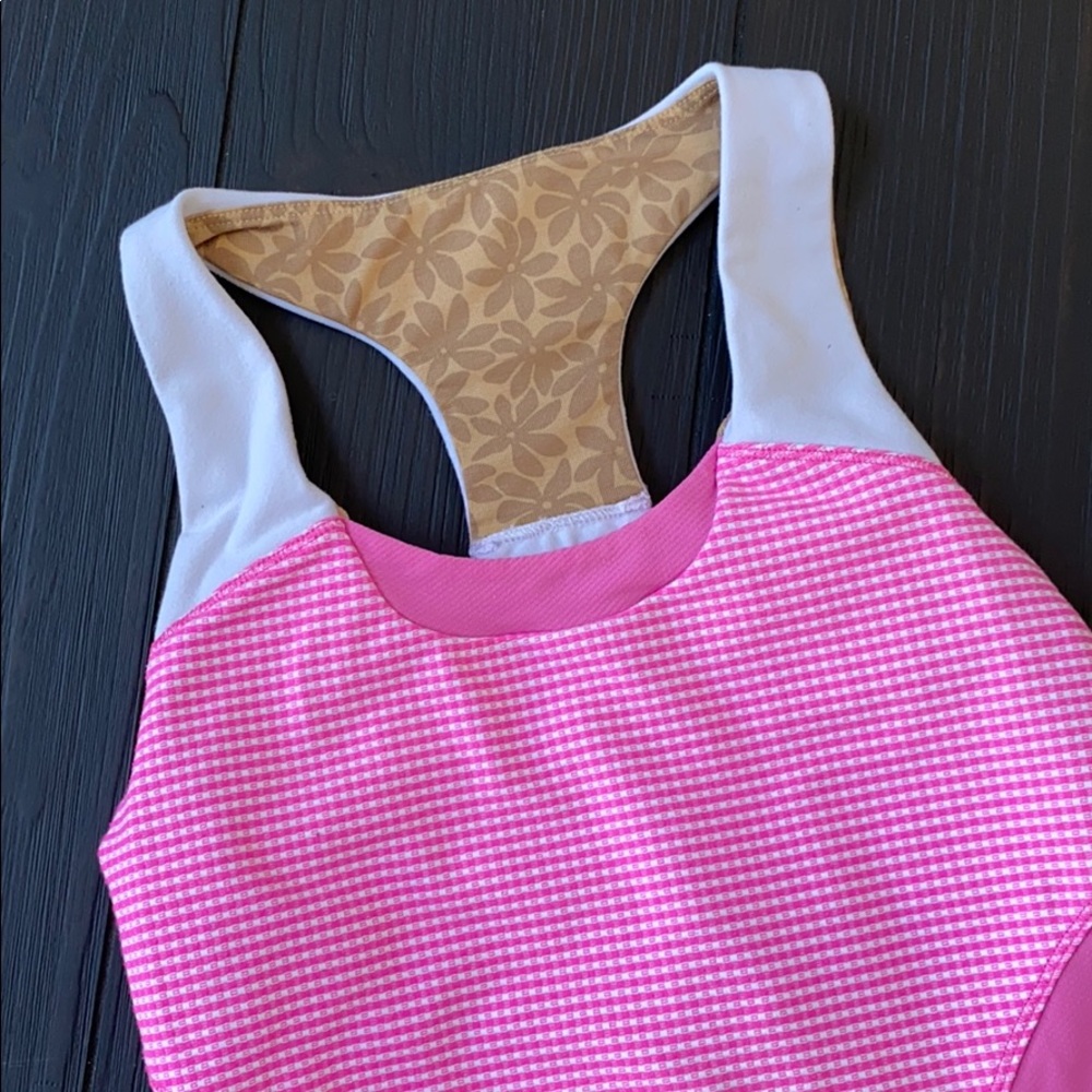Girl’s Ivivva (lululemon) top